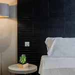ゲストハウス Salina Luxury パルマ