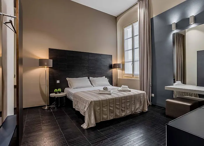 בית הארחה Salina Luxury פארמה